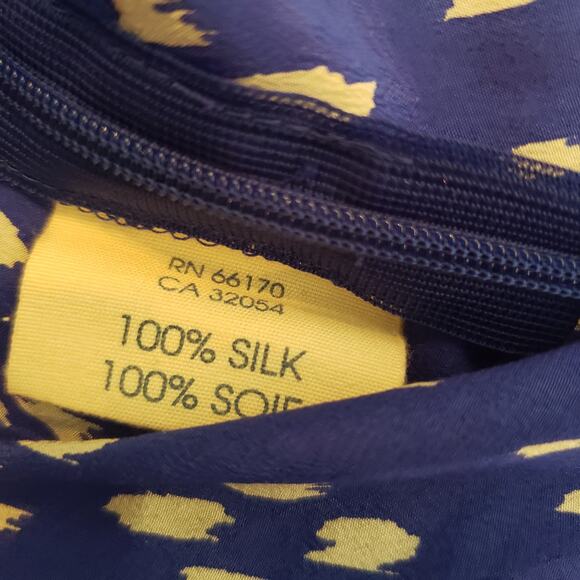 Edme & Esyllte Silk Blouse Top Tunic - 0 - Picture 6 of 6